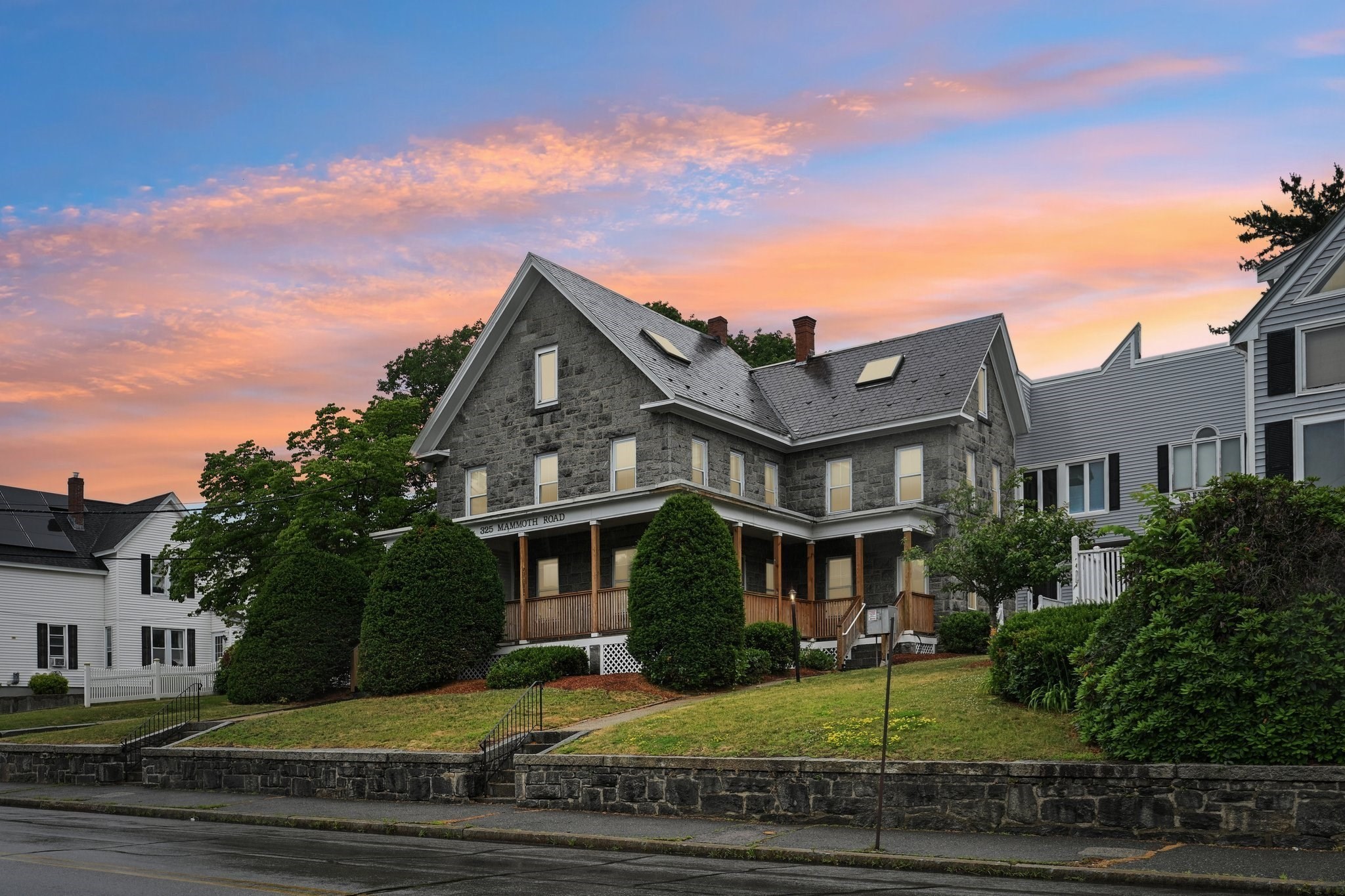 325 Mammoth Rd # 3