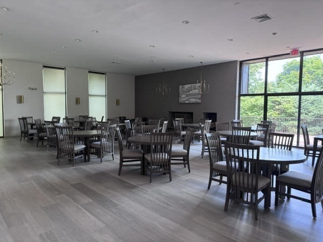 404 Paradise Road # 1P
