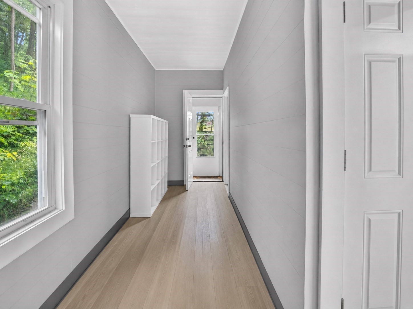 8 Jay St