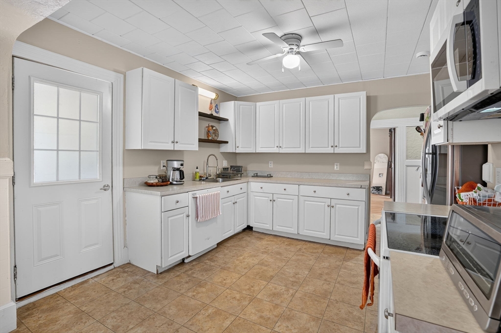 22 Fruit St
