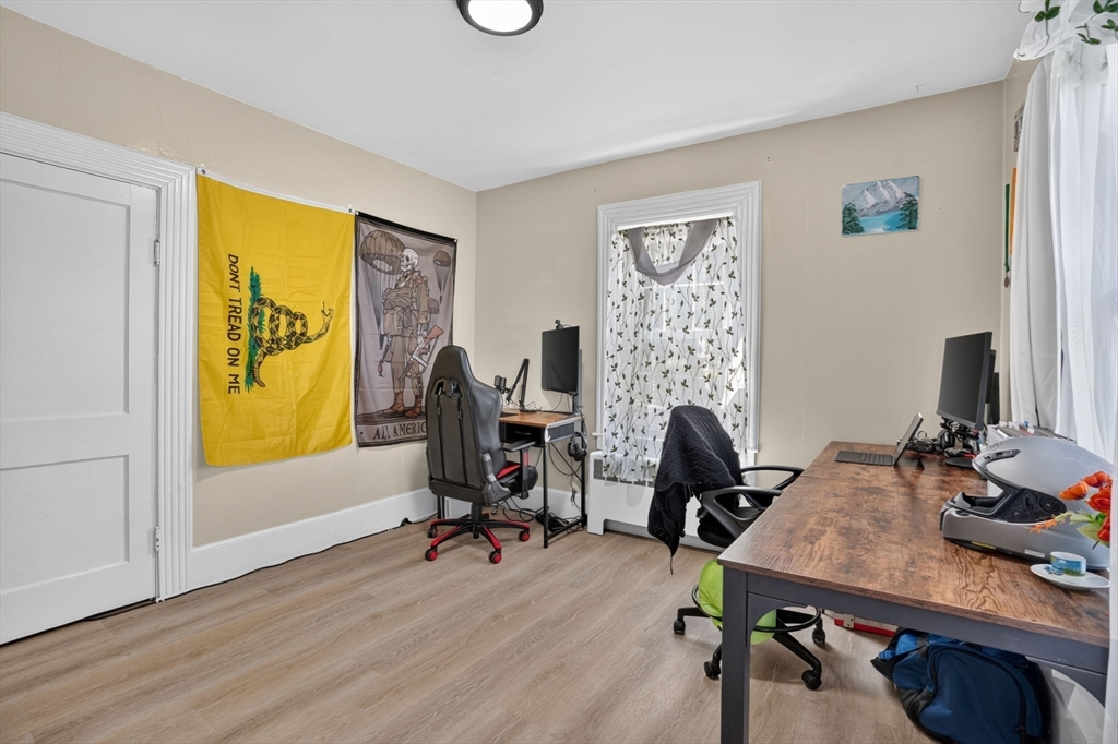 22 Fruit St