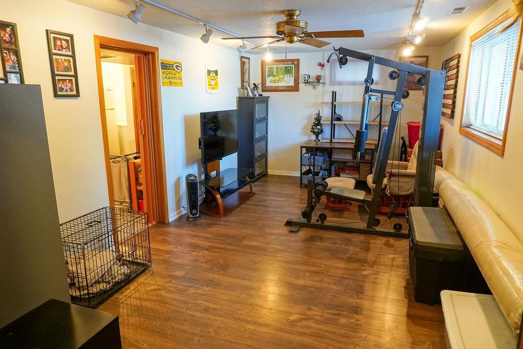 16237 Huckleberry Road