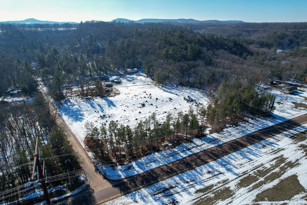 16237 Huckleberry Road