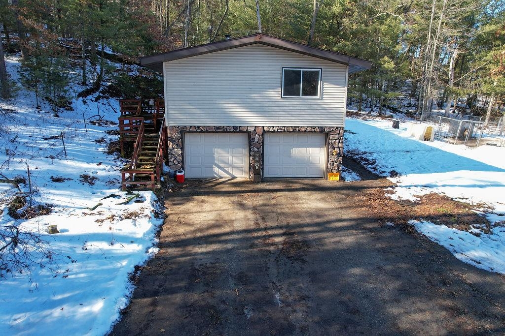 16237 Huckleberry Road