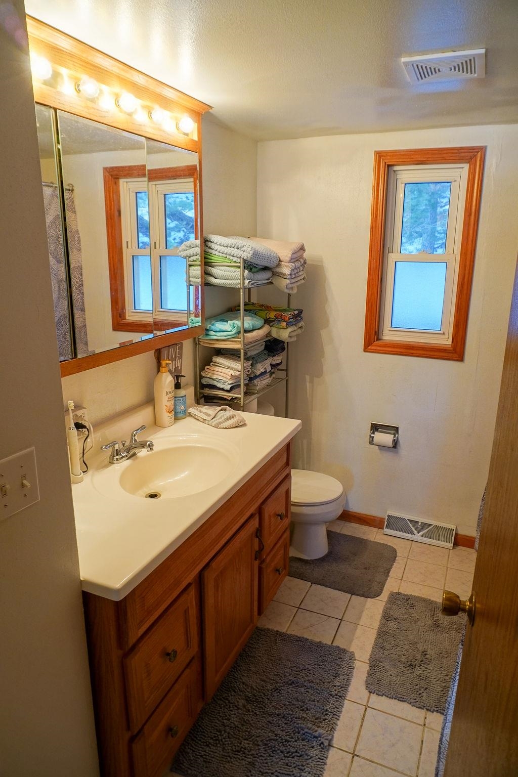 16237 Huckleberry Road