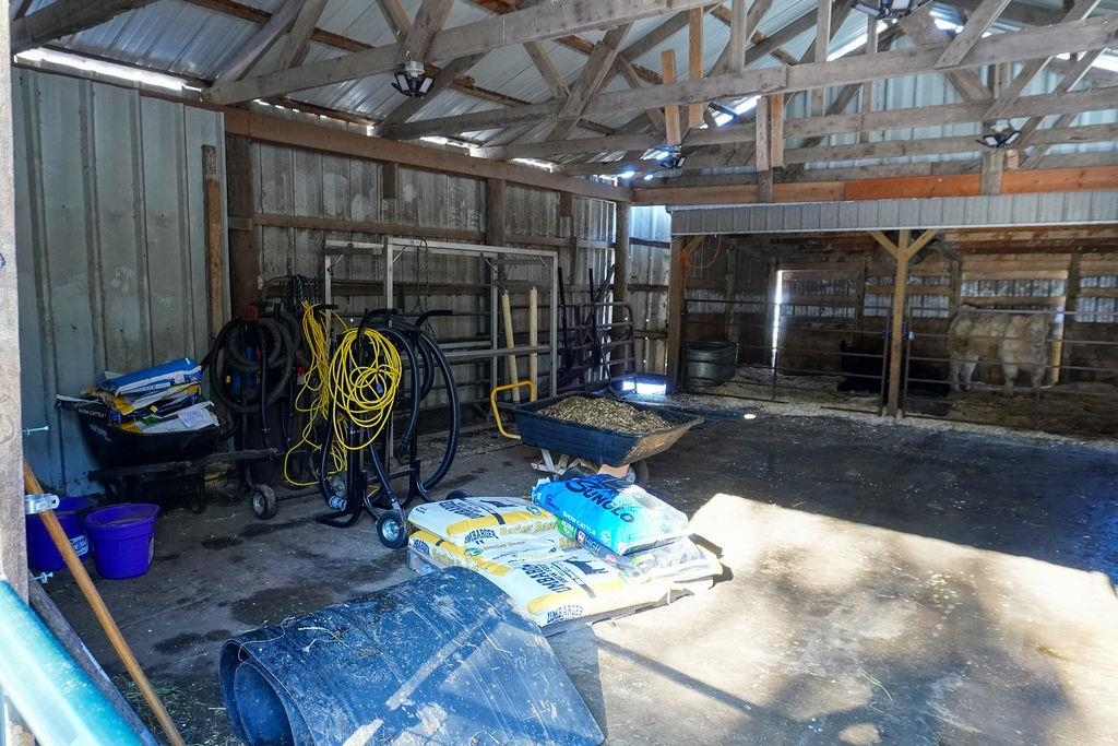 16237 Huckleberry Road