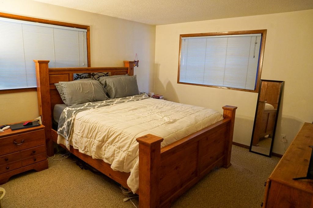 16237 Huckleberry Road