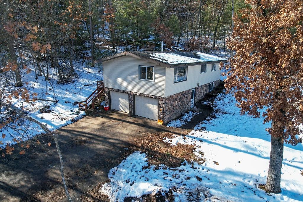 16237 Huckleberry Road