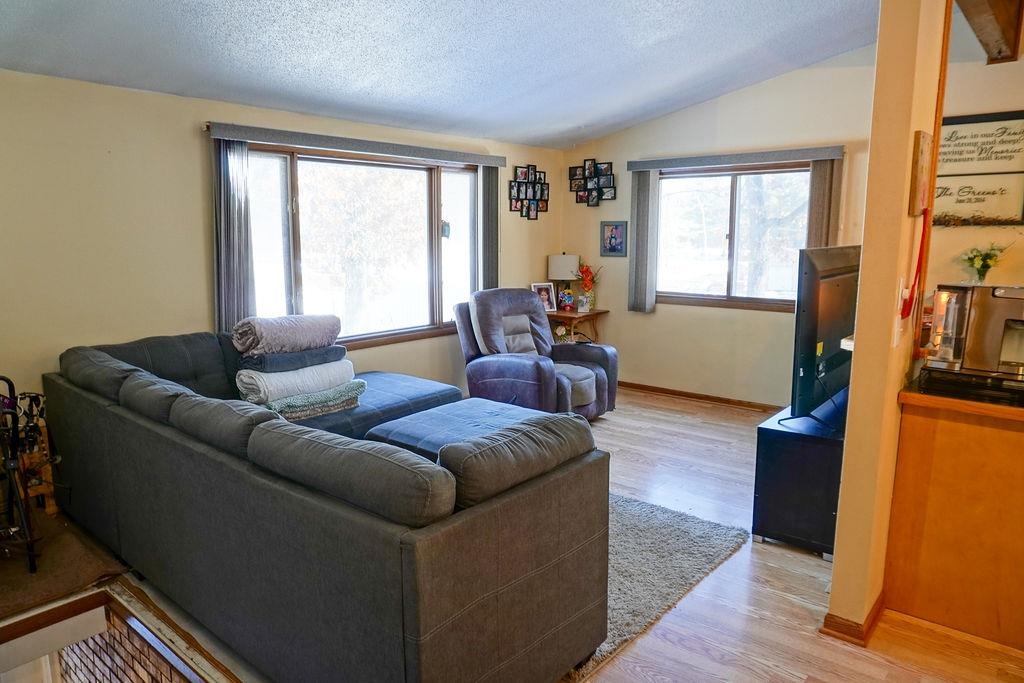 16237 Huckleberry Road