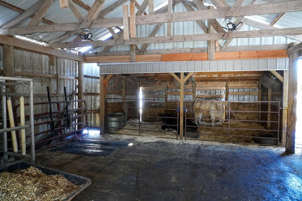 16237 Huckleberry Road