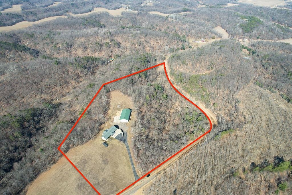 N5445 Town Shop Road