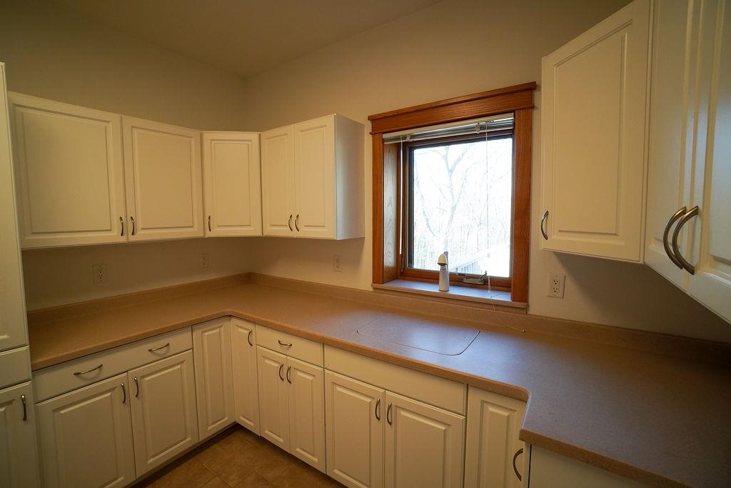 N5445 Town Shop Road