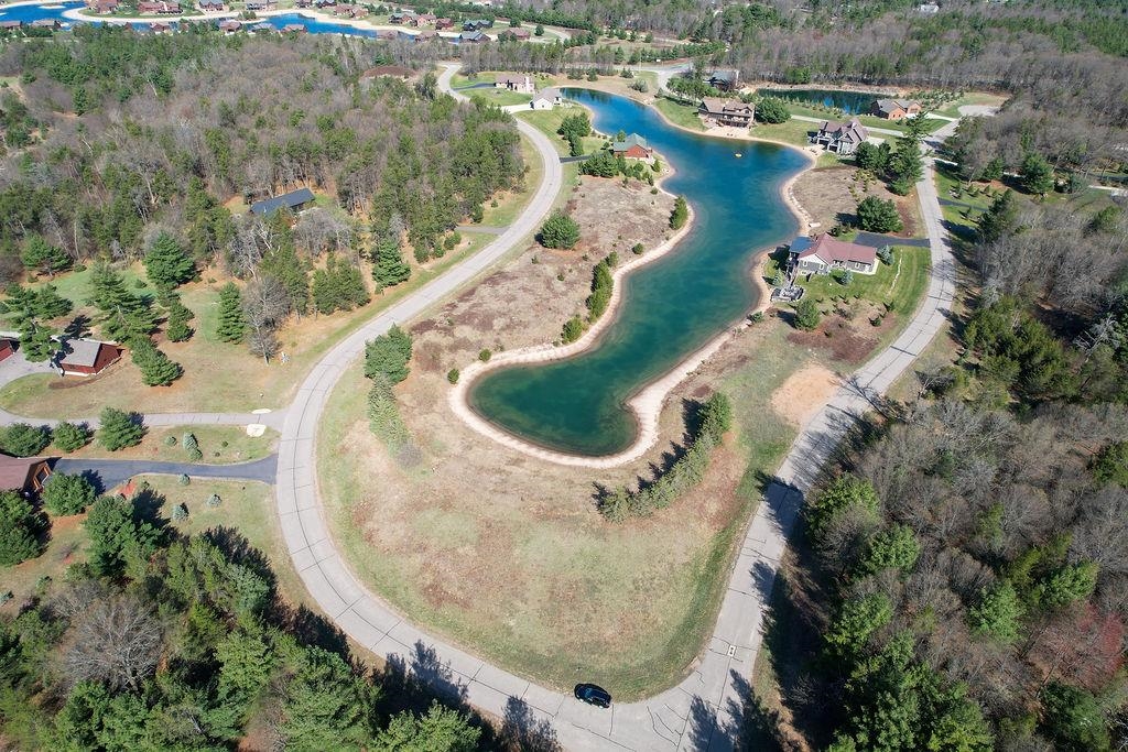 N5452 Bayshore Drive