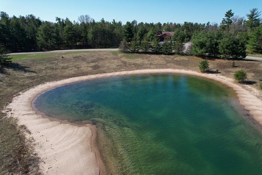 N5452 Bayshore Drive