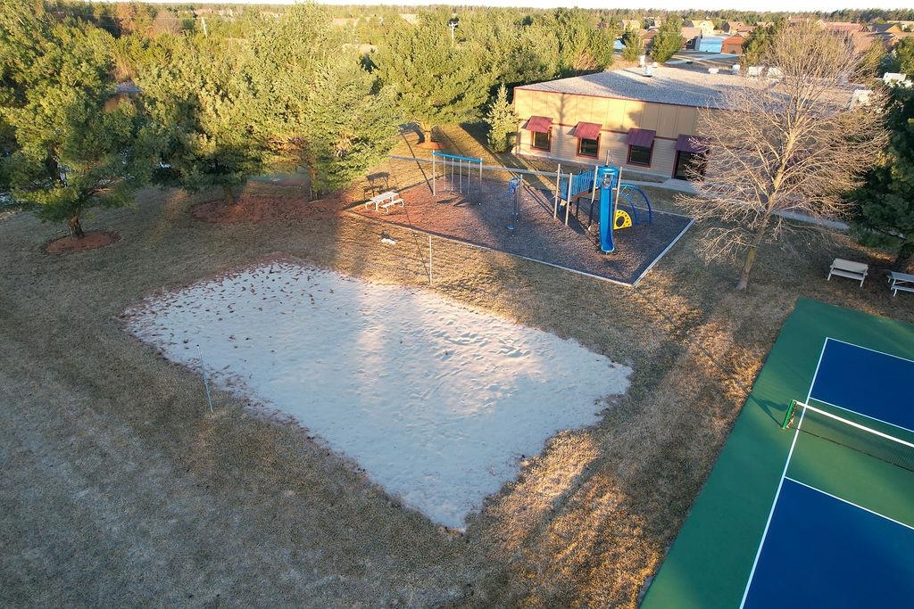 N5452 Bayshore Drive