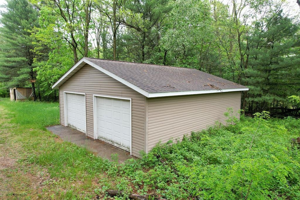 1124 Evergreen Court