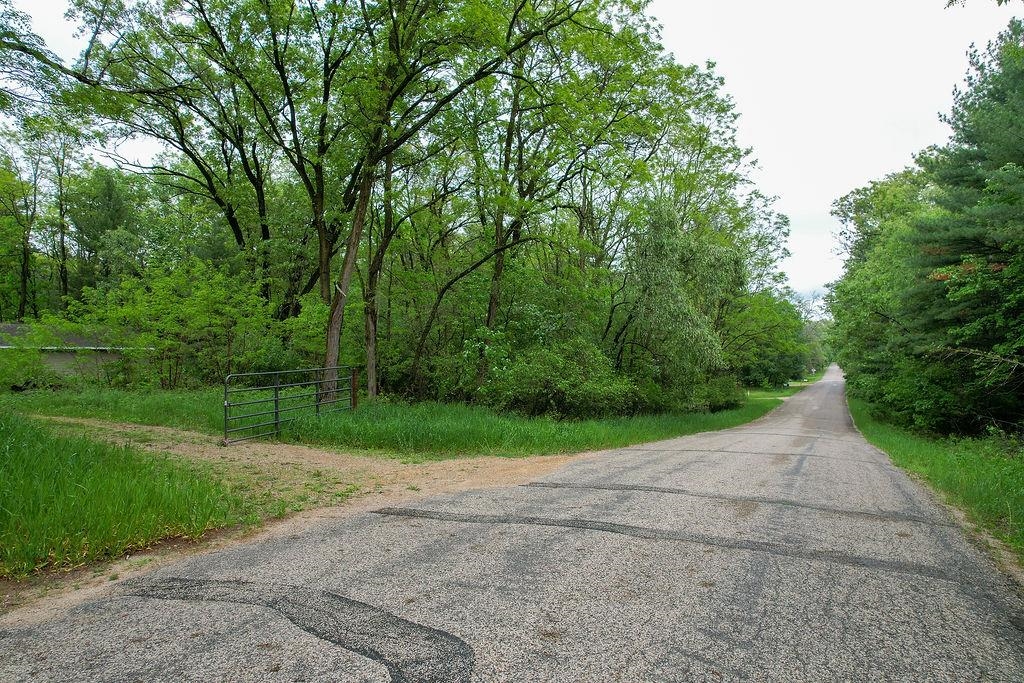 1124 Evergreen Court