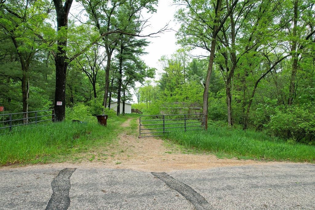 1124 Evergreen Court