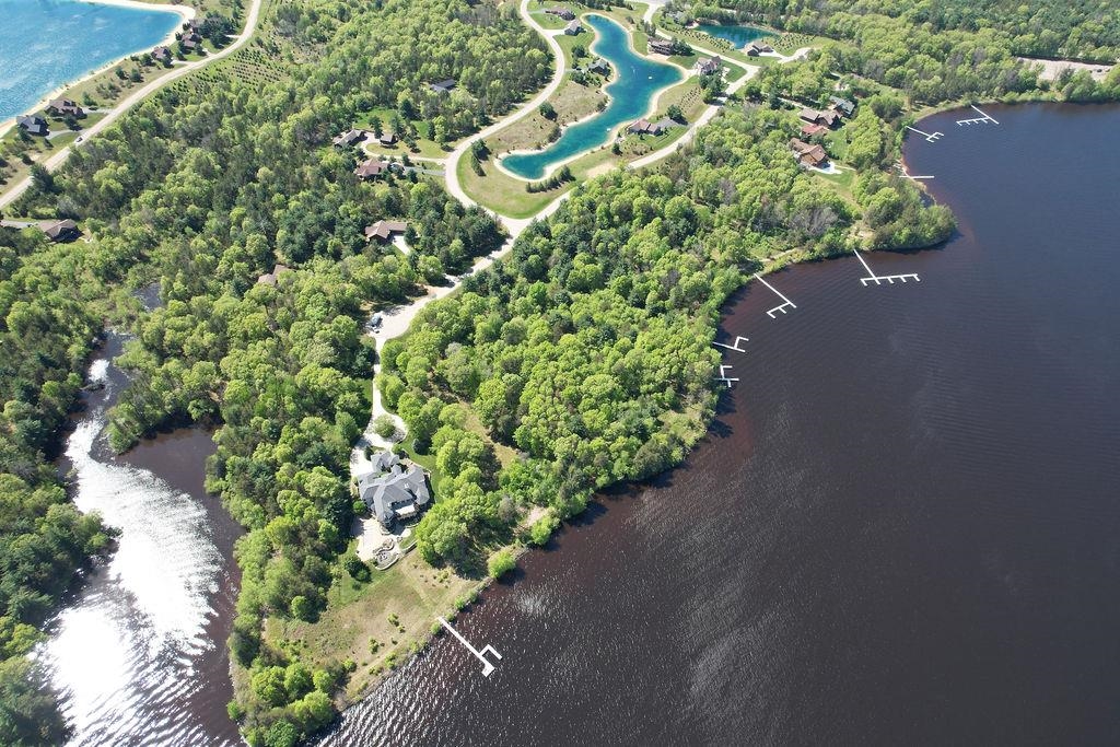 N8084 Baileys Boulevard