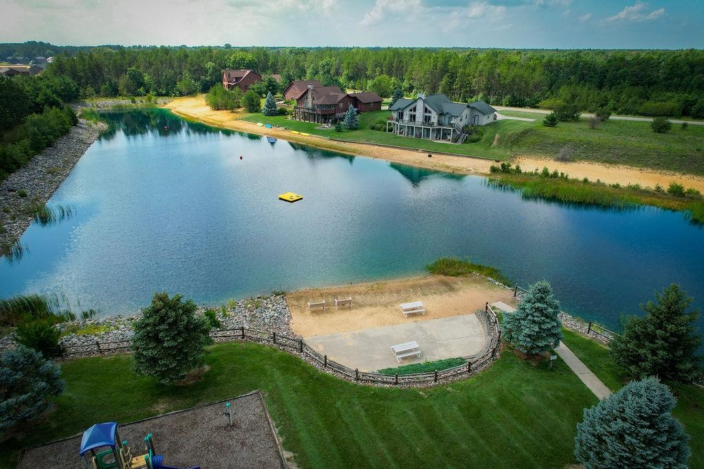 Lot 13 Waterstone Development