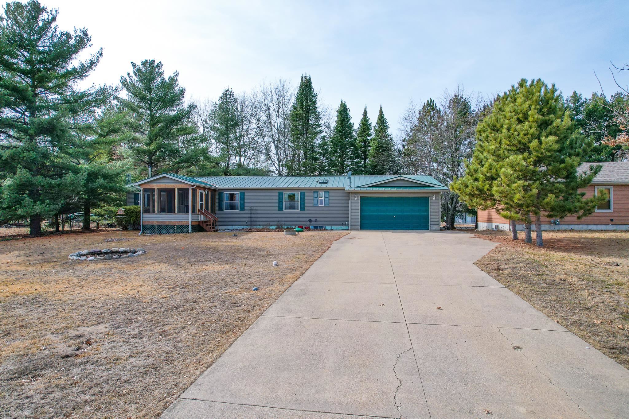 N7957 15th Avenue
