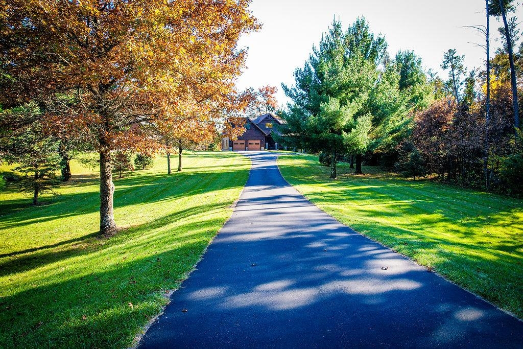 W5453 North Shore Drive