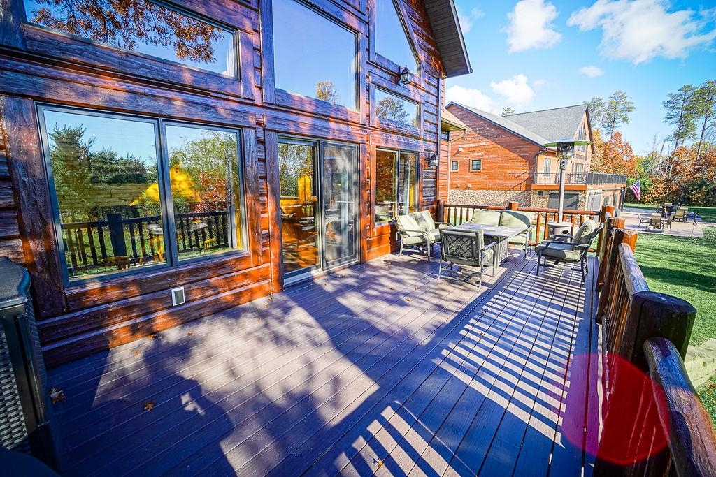 W5453 North Shore Drive