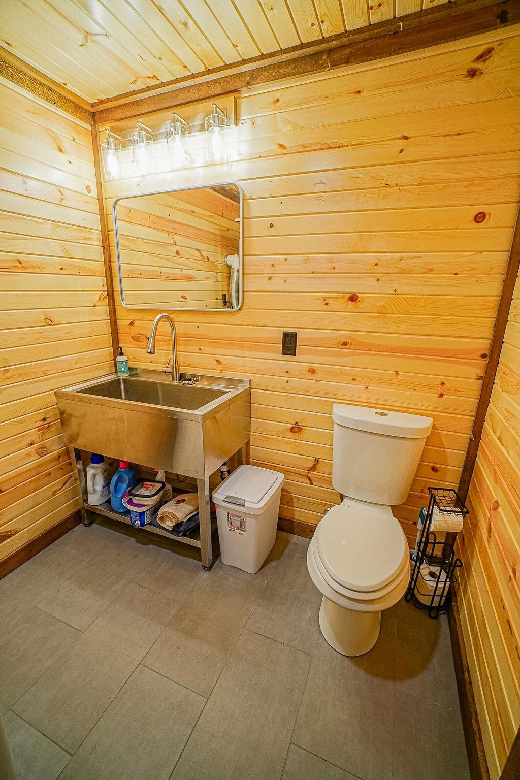 W5453 North Shore Drive