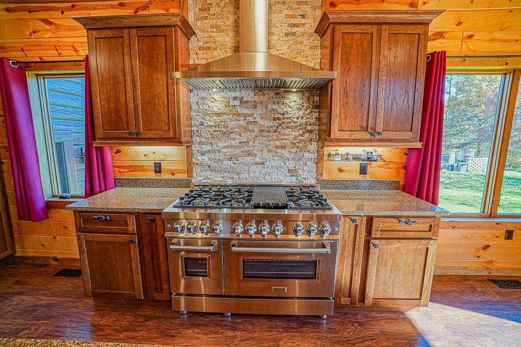 W5453 North Shore Drive