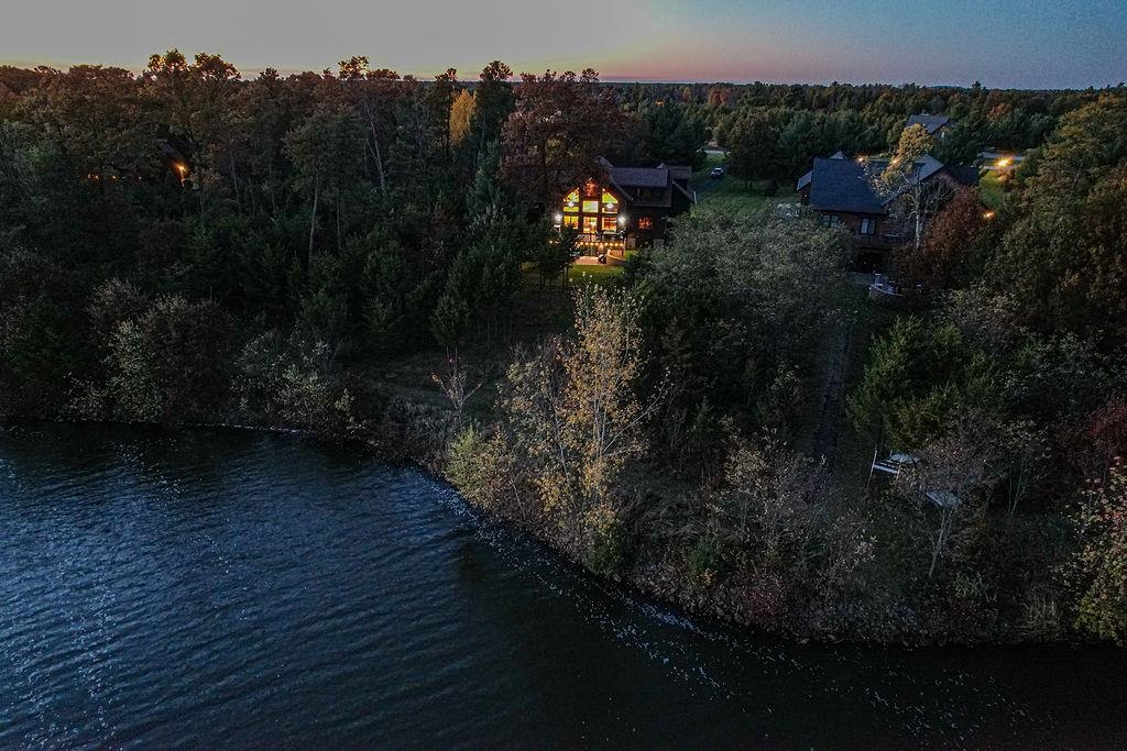 W5453 North Shore Drive