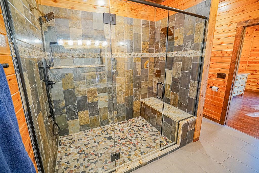 W5453 North Shore Drive