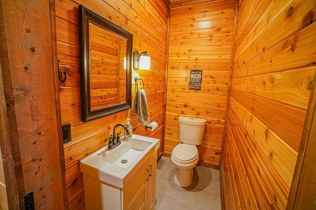 W5453 North Shore Drive