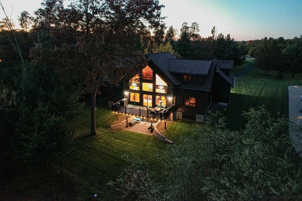 W5453 North Shore Drive