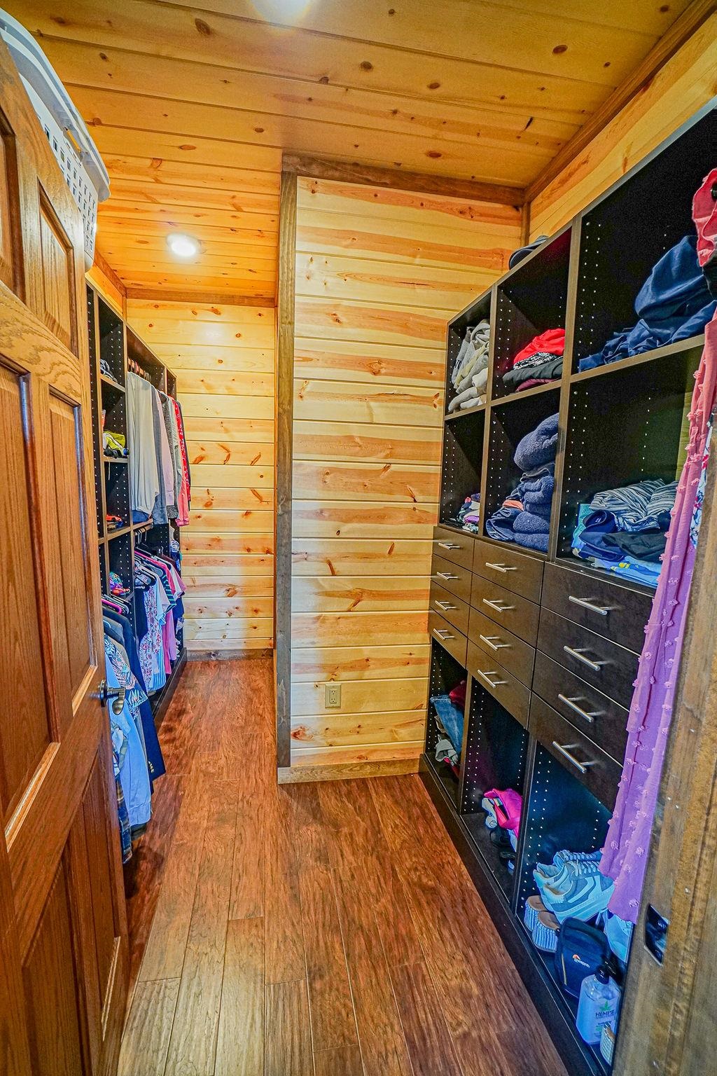 W5453 North Shore Drive