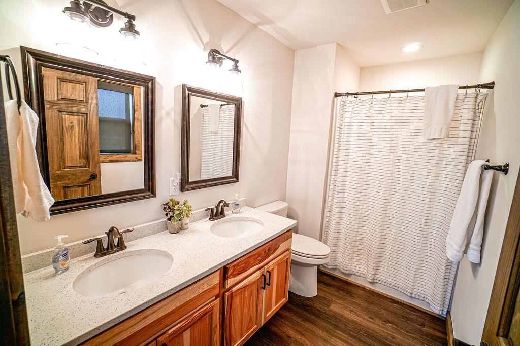 N8610 Island View Drive