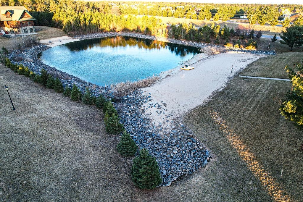 N8610 Island View Drive