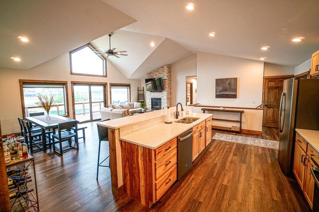 N8610 Island View Drive