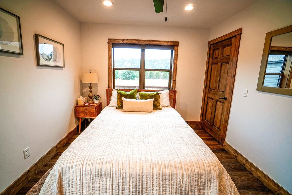 N8610 Island View Drive