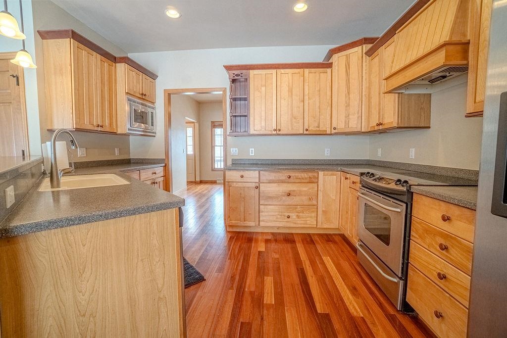 5648 Silver Oak Drive