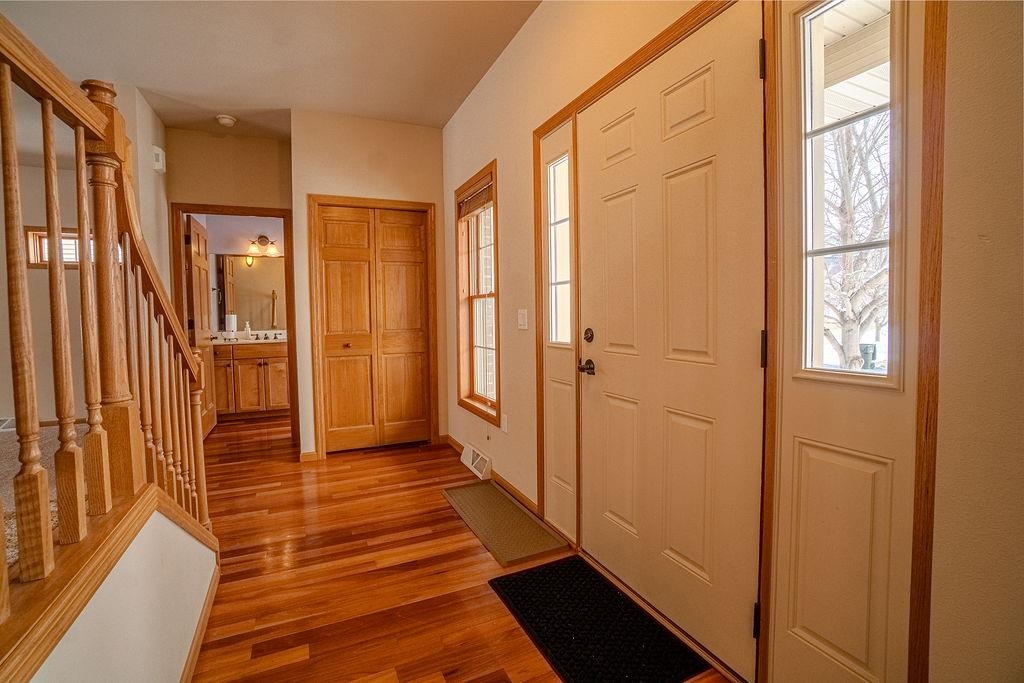 5648 Silver Oak Drive