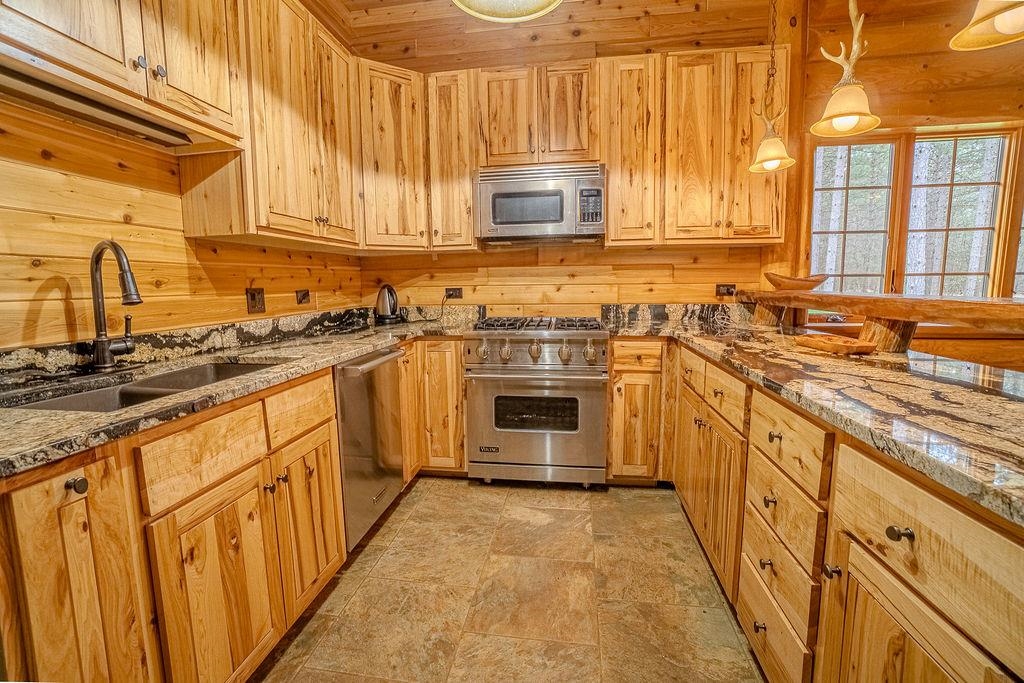 W3041 2nd Street