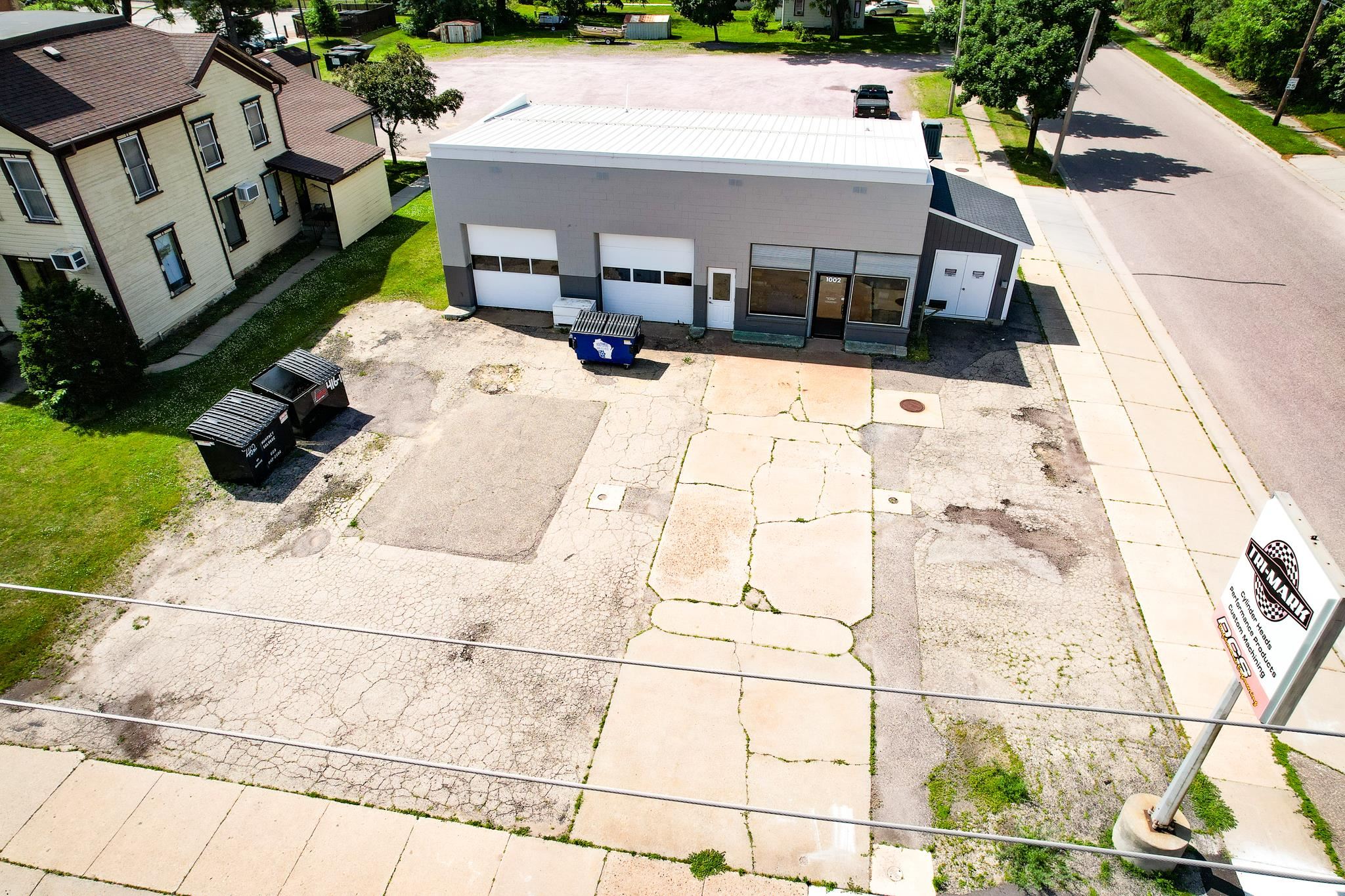 1002 E Main Street