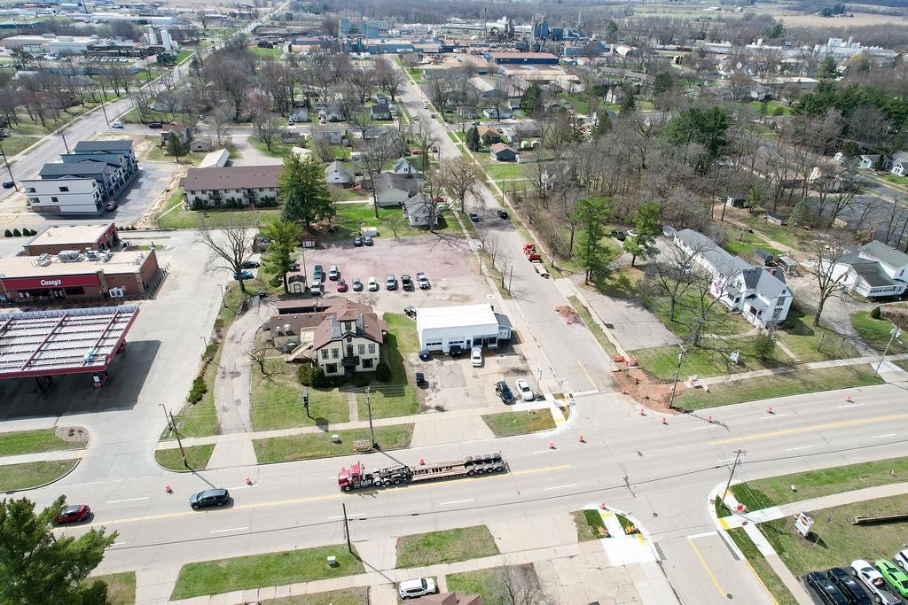 1002 E Main Street