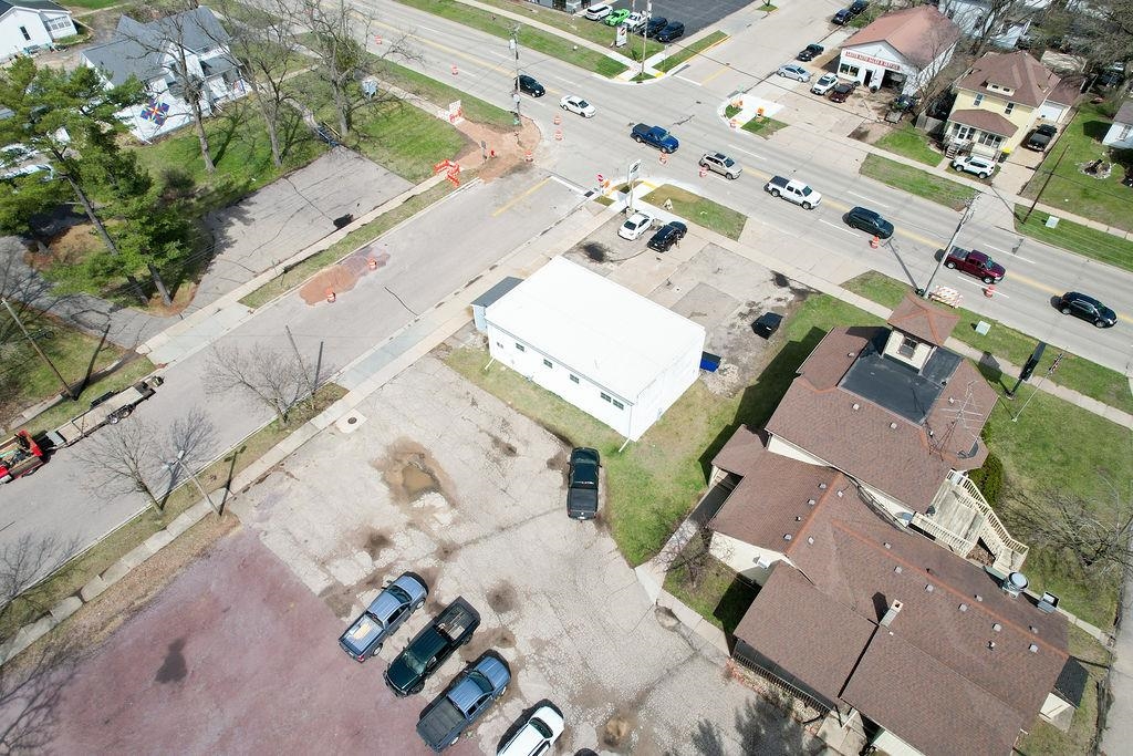 1002 E Main Street