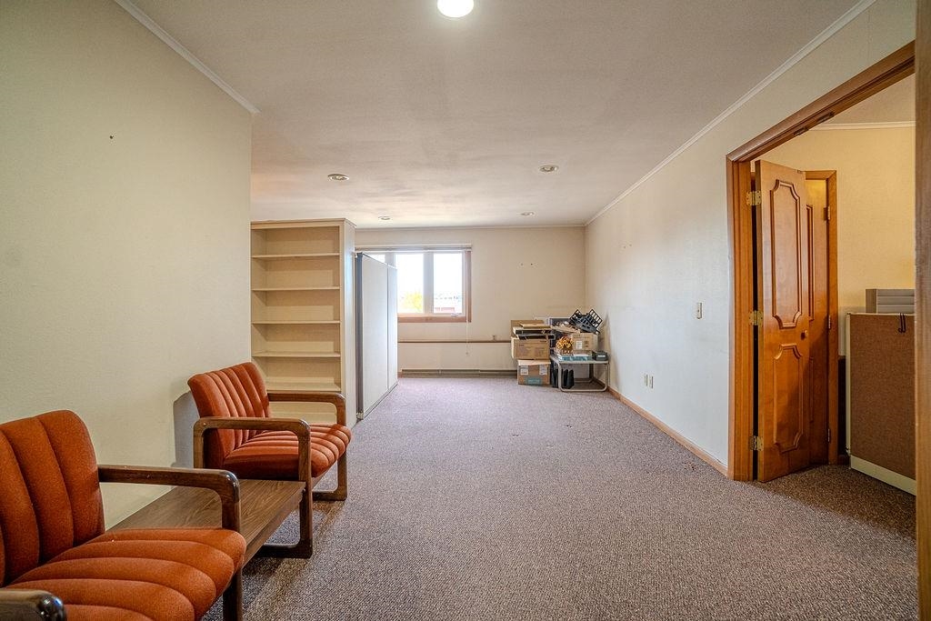 250 E Grand Avenue