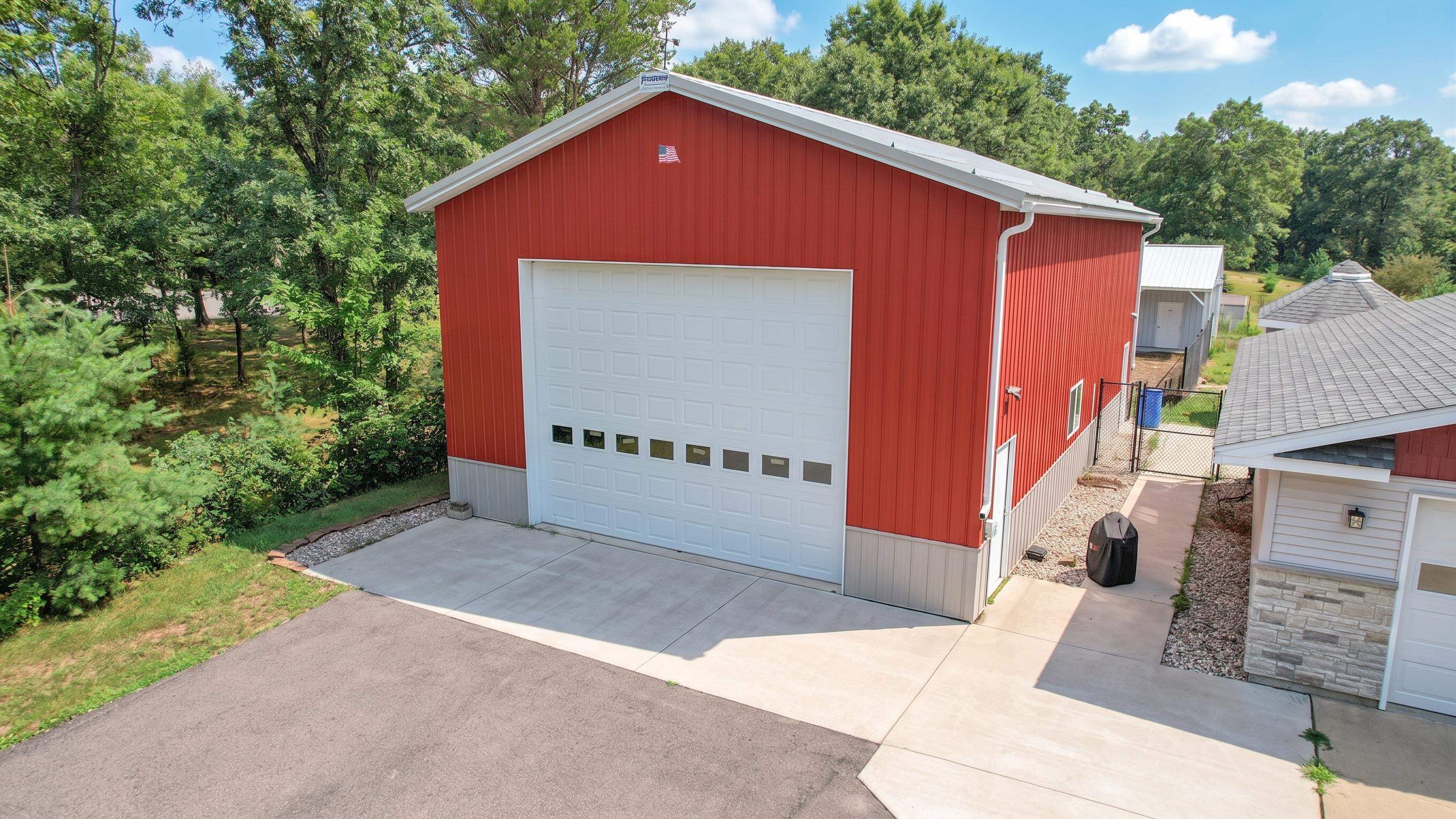 661 Jack Pine Arbor Road