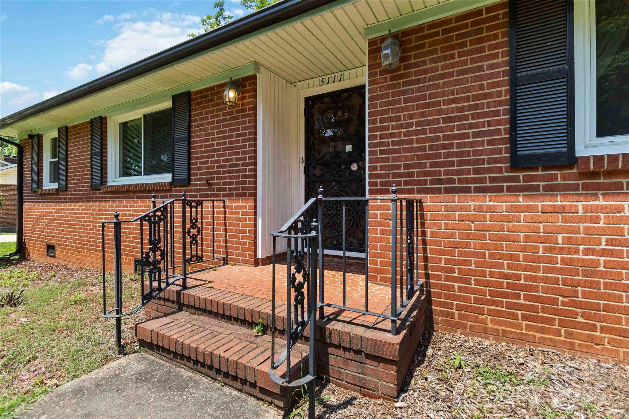 5111 Tewkesbury Road