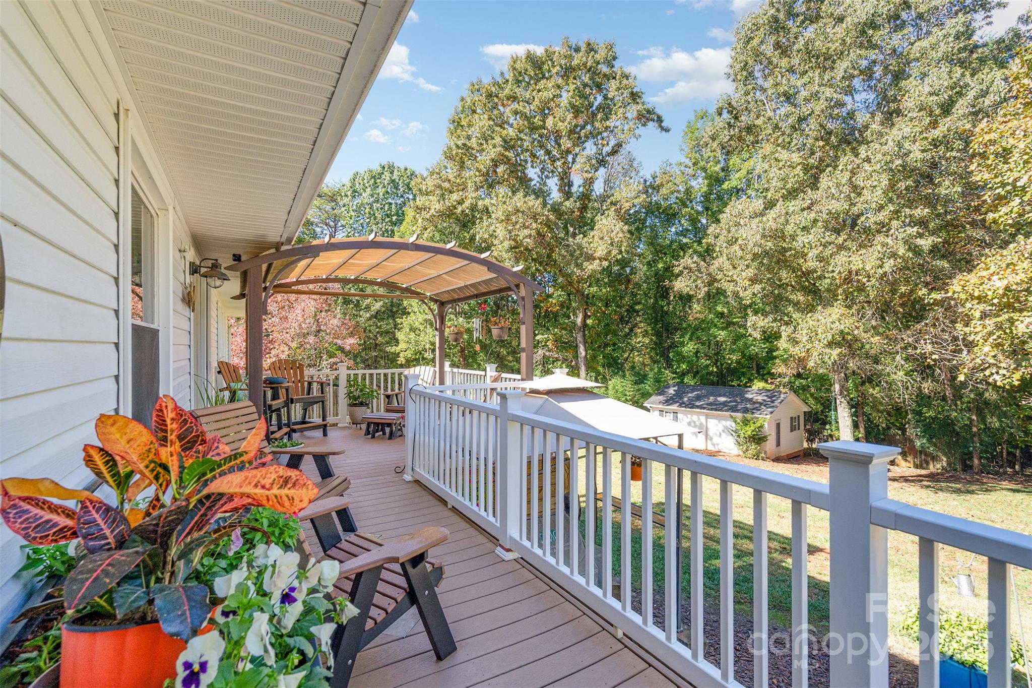 13704 Woody Point Road