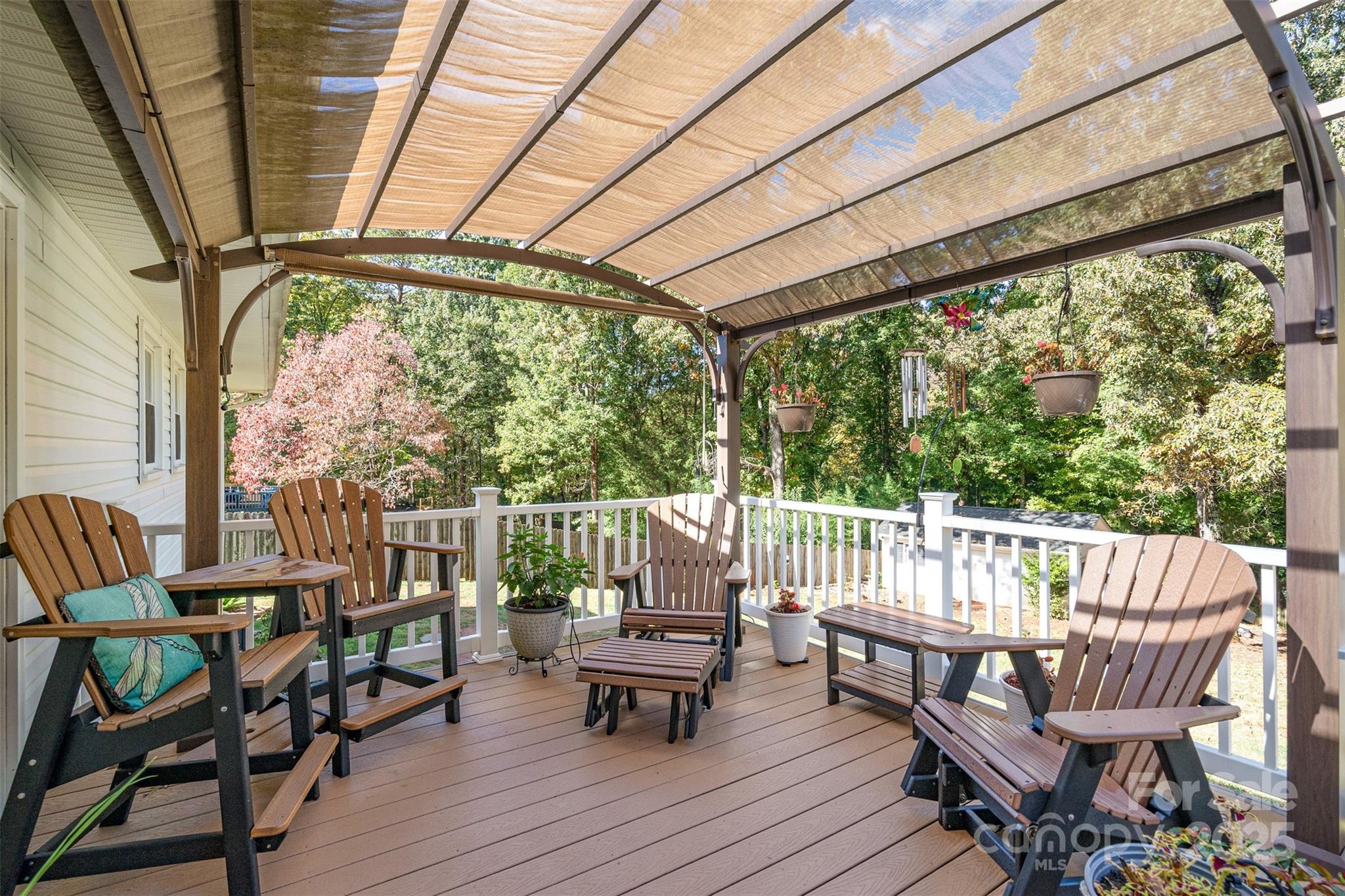 13704 Woody Point Road