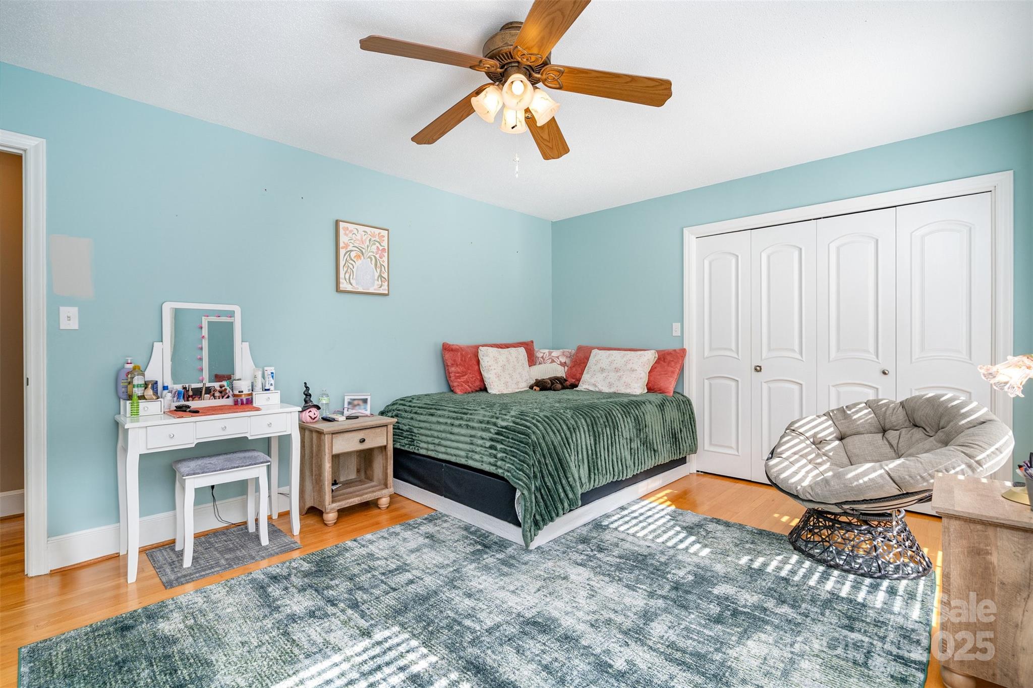 13704 Woody Point Road